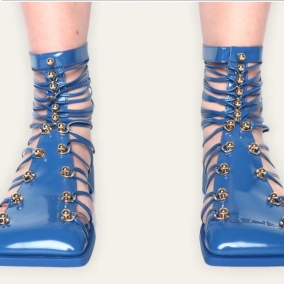 Vivienne Hu Cobalt Blue Patent Gladiator Sandals Sz. 9.5 New Bold Designer Style - Picture 9 of 14